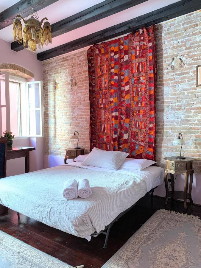 Private Courtyard Medieval Stone Home In Old Town Rovinj Exterior foto