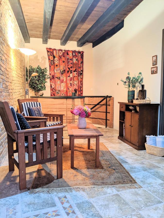 Private Courtyard Medieval Stone Home In Old Town Rovinj Exterior foto