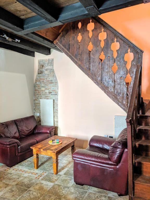 Private Courtyard Medieval Stone Home In Old Town Rovinj Exterior foto